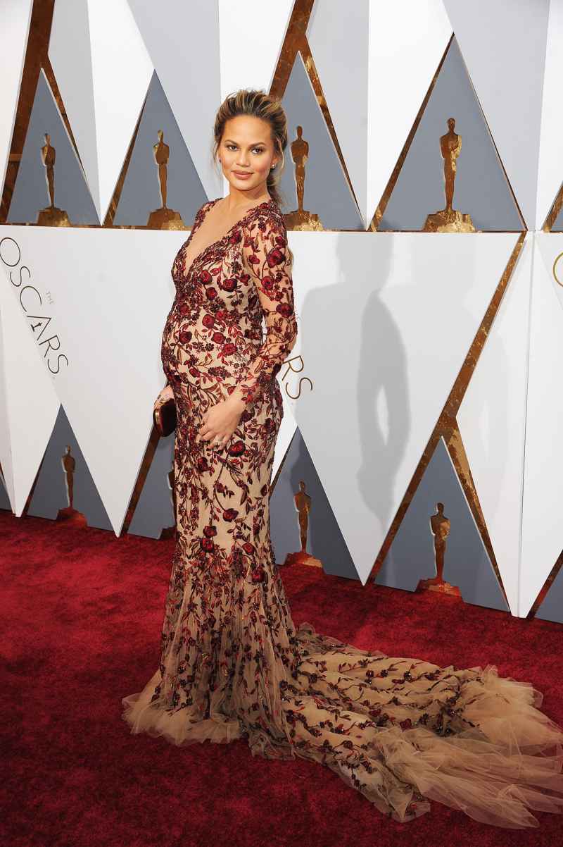 Chrissy Teigen Pregnant Celebrities Showing Off Their Baby Bumps on the Oscars Red Carpet