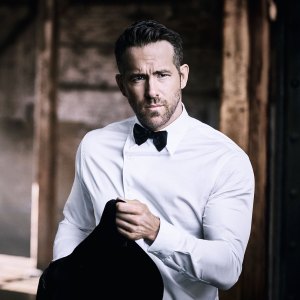 Ryan Reynolds Tells Us About His New Armani Fragrance Campaign and Beauty Routine