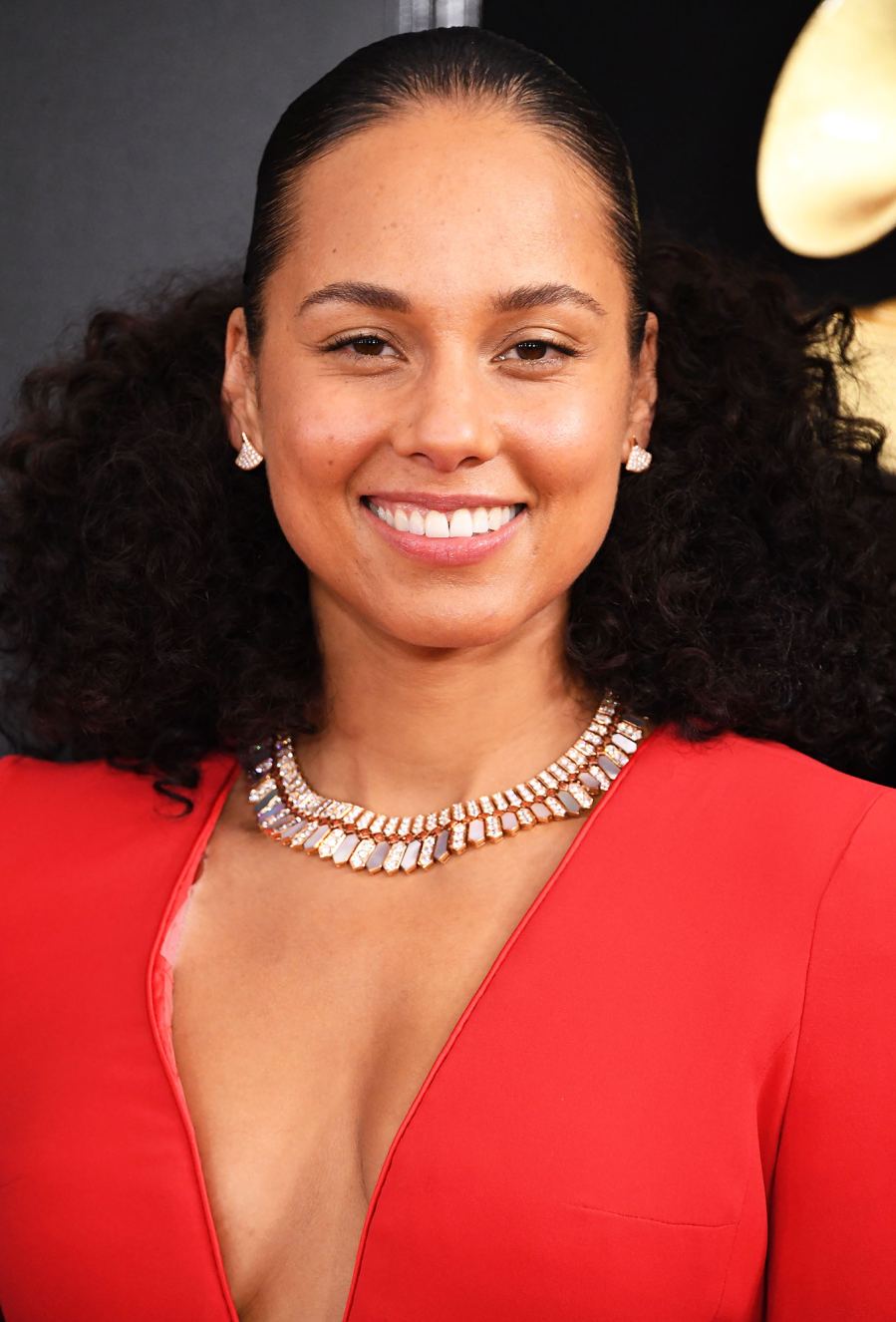 Alicia Keys Sexy Hair and Makeup Looks to Try This Valentine¹s Day