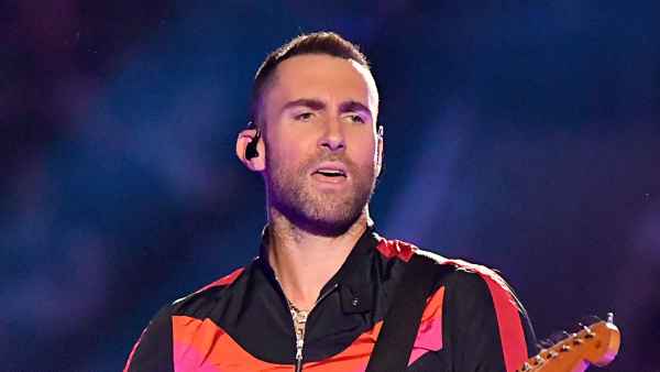 Super-Bowl-53-Levine-Guitar