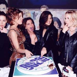 Tori Spelling Says '90210' Reboot With Some Original Cast Members Is 'Confirmed'