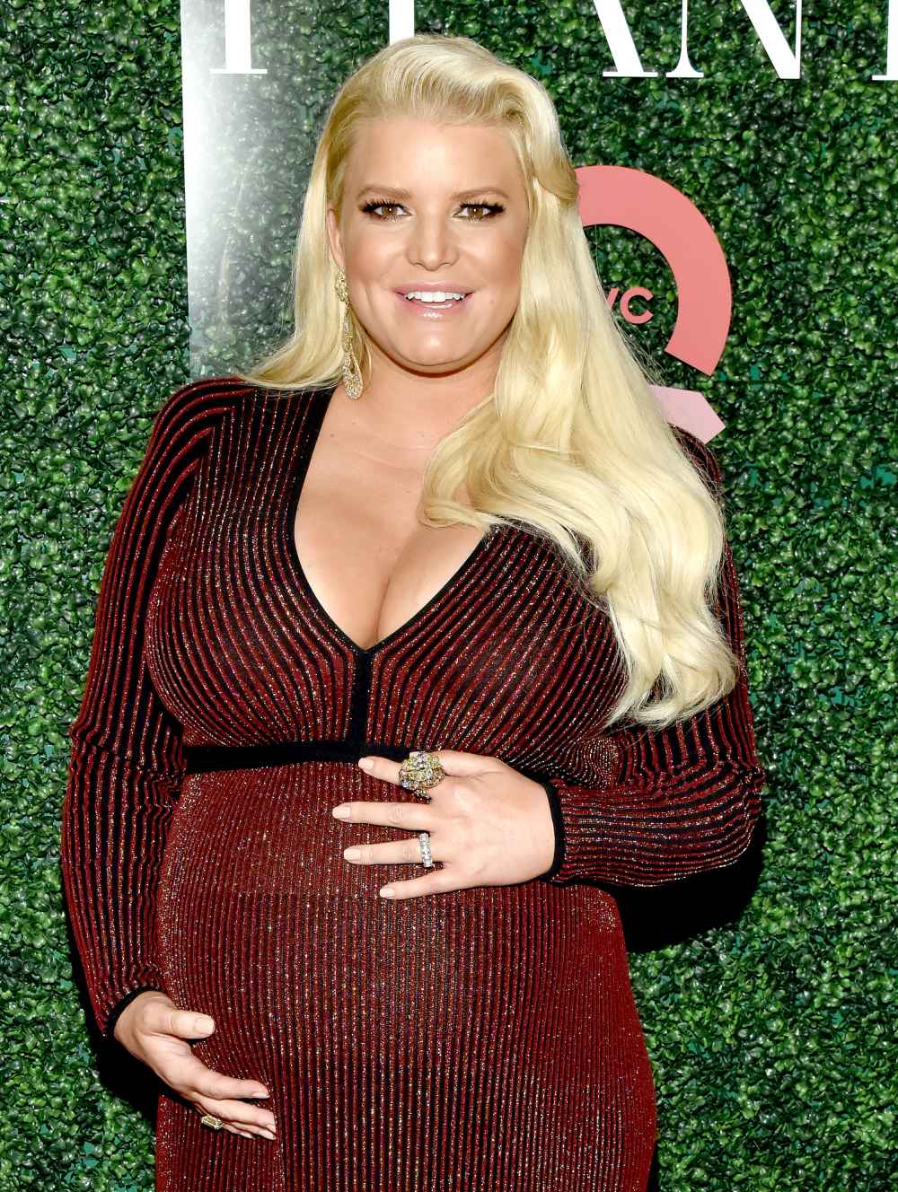Jessica Simpson Jokes About Baby Bump as She Nears End of