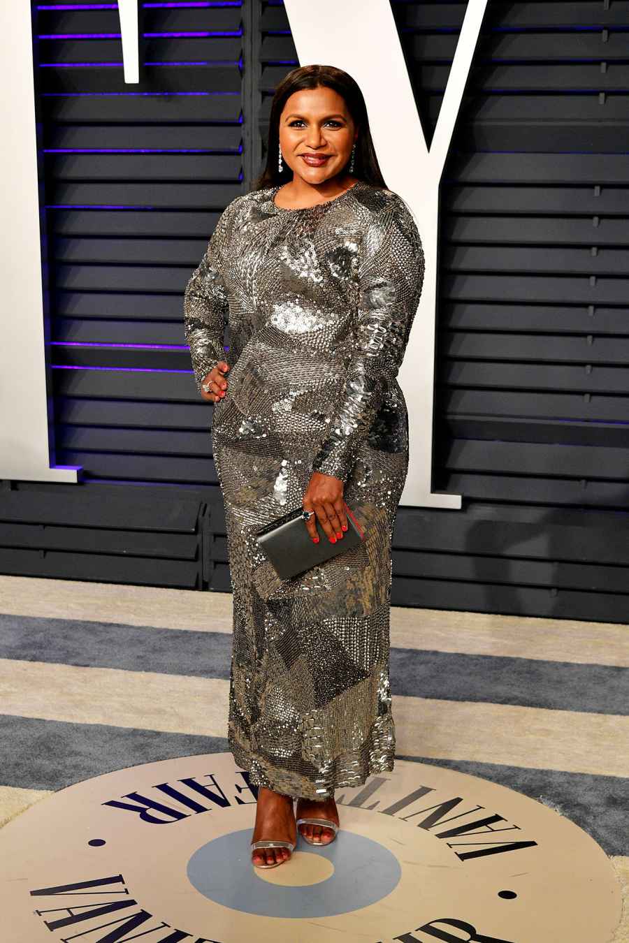 Mindy Kaling vanity fair oscars party 2019