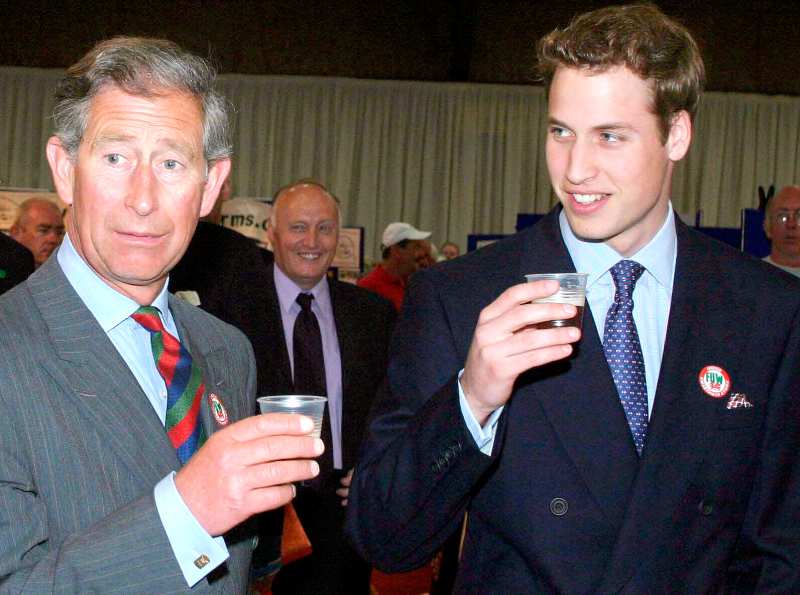 A-Beer-for-the-Birthday-Boy-Prince-Charles-And-Prince-William-beer
