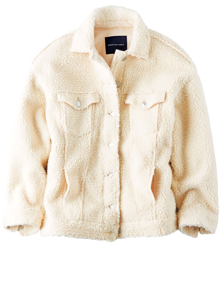 Buzzzz-o-Meter: AE Faux Sherpa Jackets, Sagely Naturals, and More That Hollywood Is Buzzing About This Week