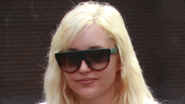 Amanda Bynes Enters Rehab After Relapse