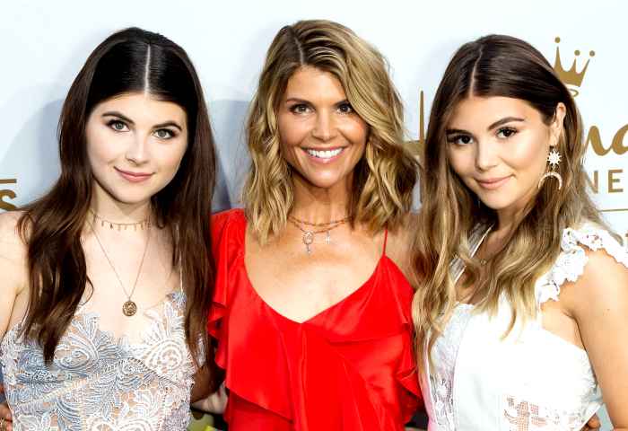 Bella and Olivia Jade Giannulli Are Still Enrolled at USC Amid Scandal