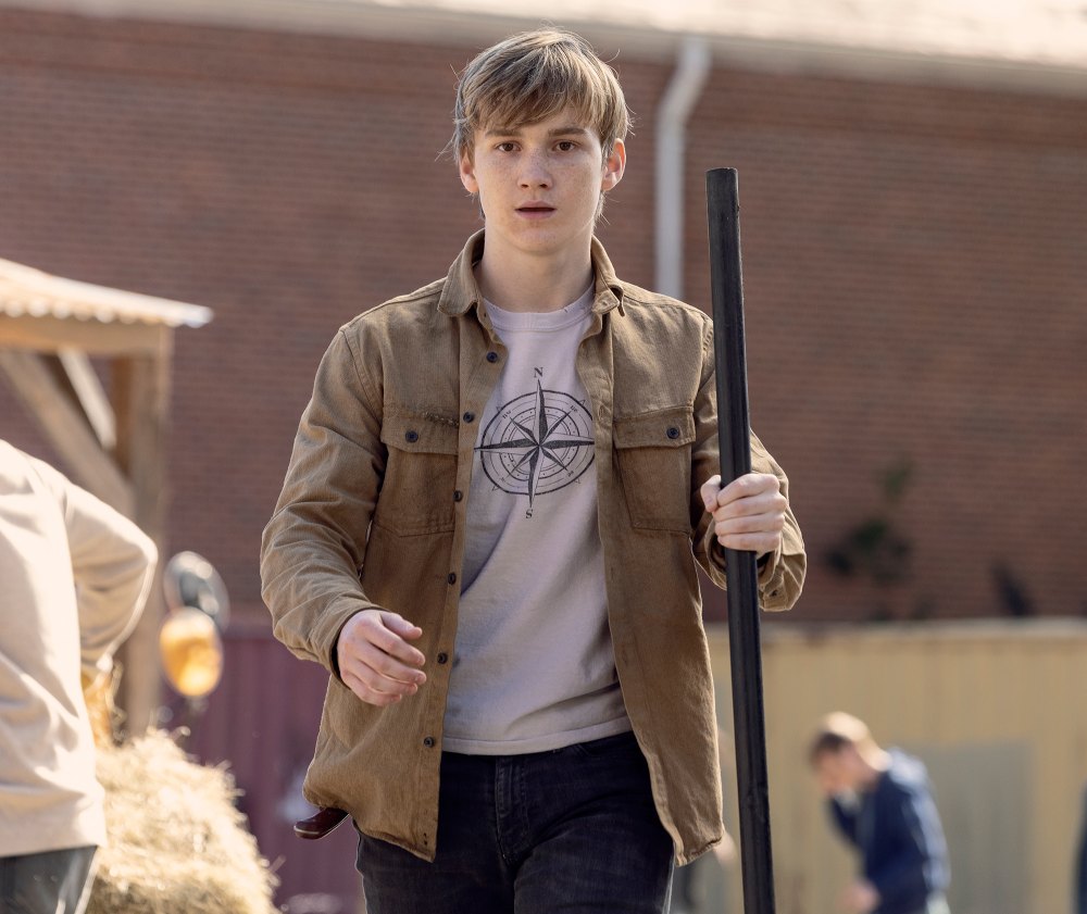 The Walking Dead Recap Who Died In Penultimate Episode Us Weekly The Walking Dead Recap Who Died In Penultimate Episode Us Weekly