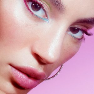 It¹s Here! Everything You Need to Know About Glossier Play