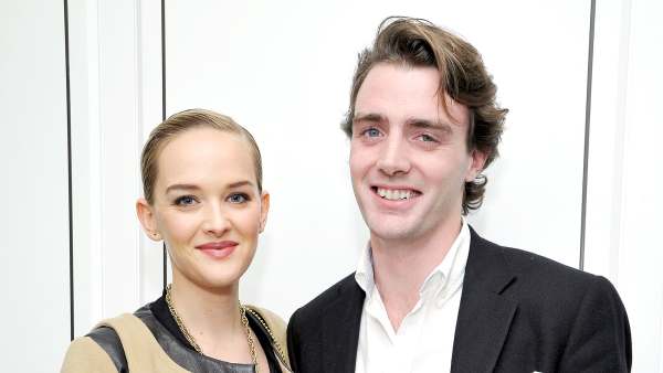 Jess-Weixler-and-Hamish-Brocklebank-welcome-baby
