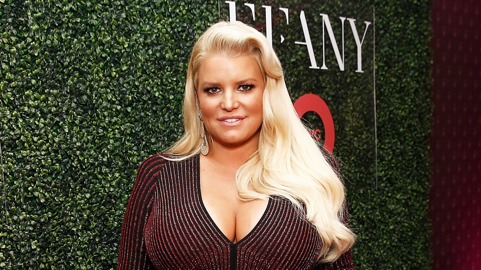 Jessica Simpson Shares First Photo of Newborn Daughter Birdie With Older Siblings