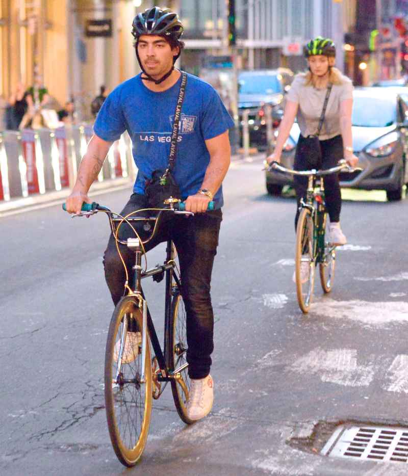 Joe-Jonas-Sophie-Turner-biking