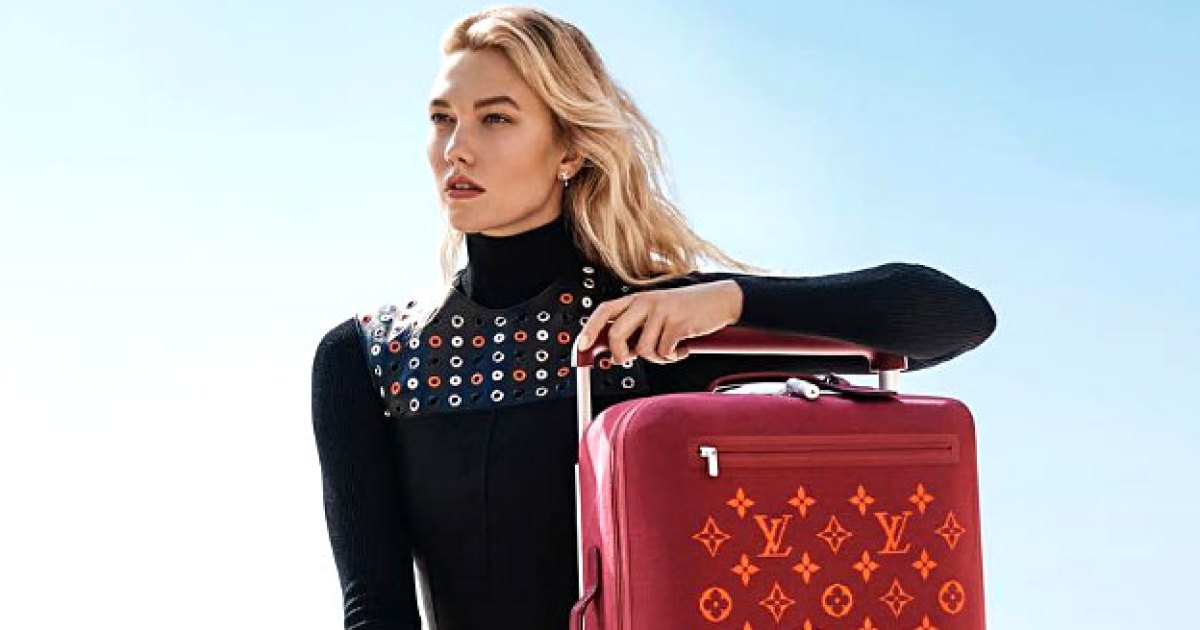 LV carry-on luggage? No thanks, we're going normcore, say stars