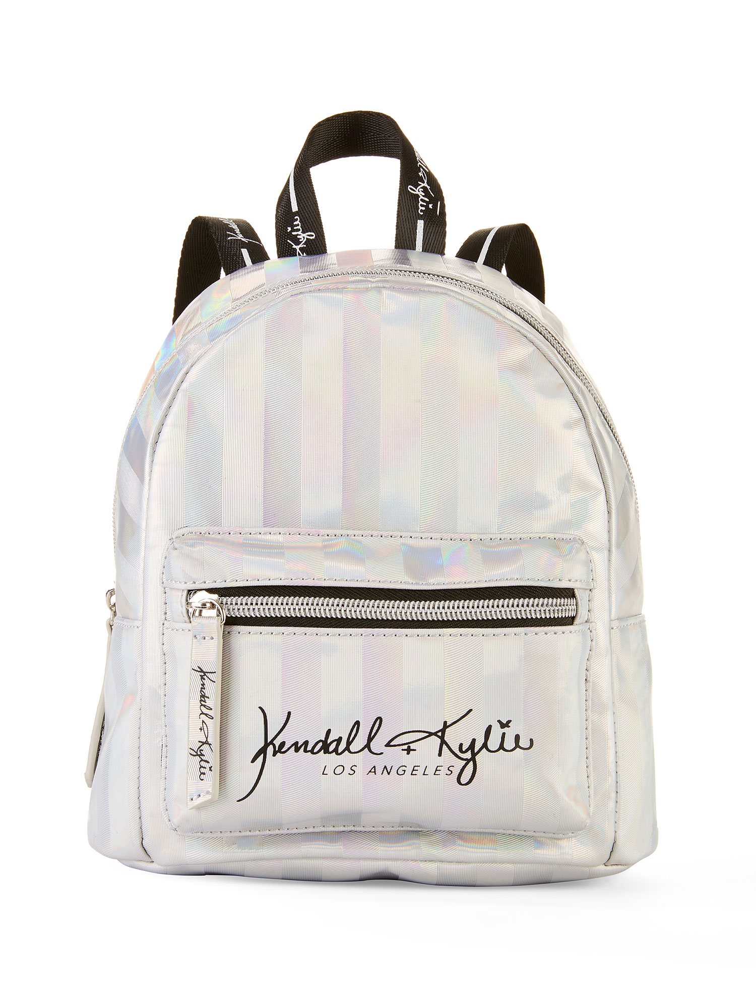 Kendall & Kylie Jenner Are Bringing Back The Massive Handbag