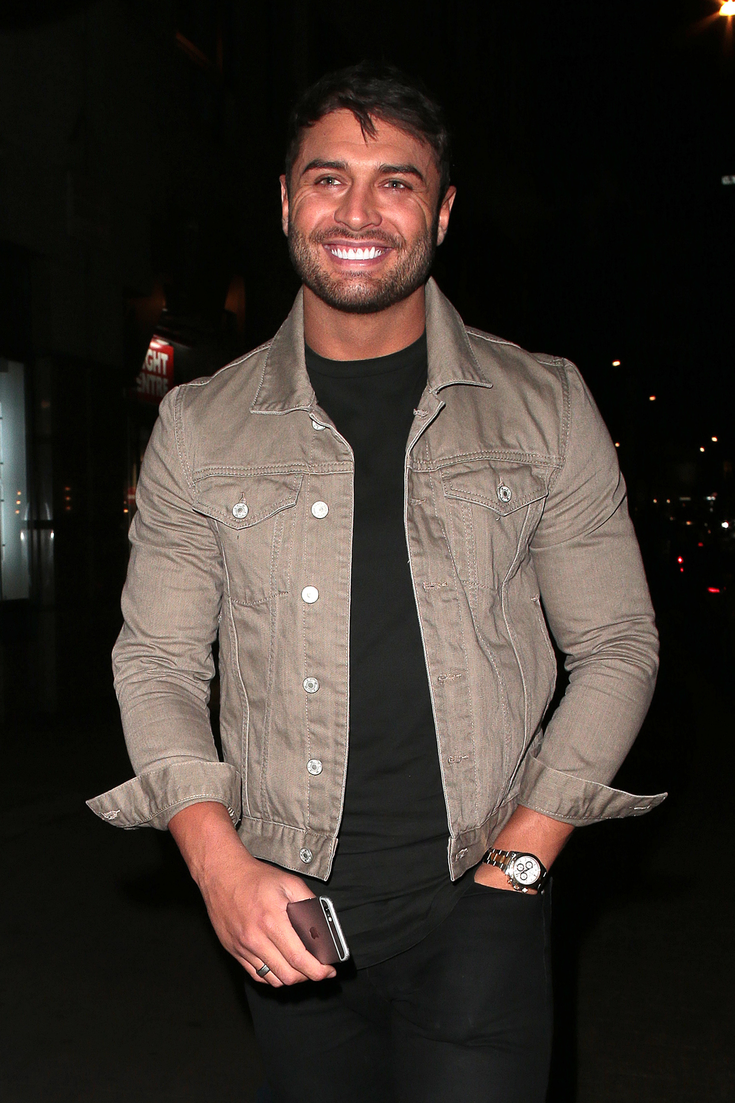 'Love Island' Stars Mourn Mike Thalassitis
