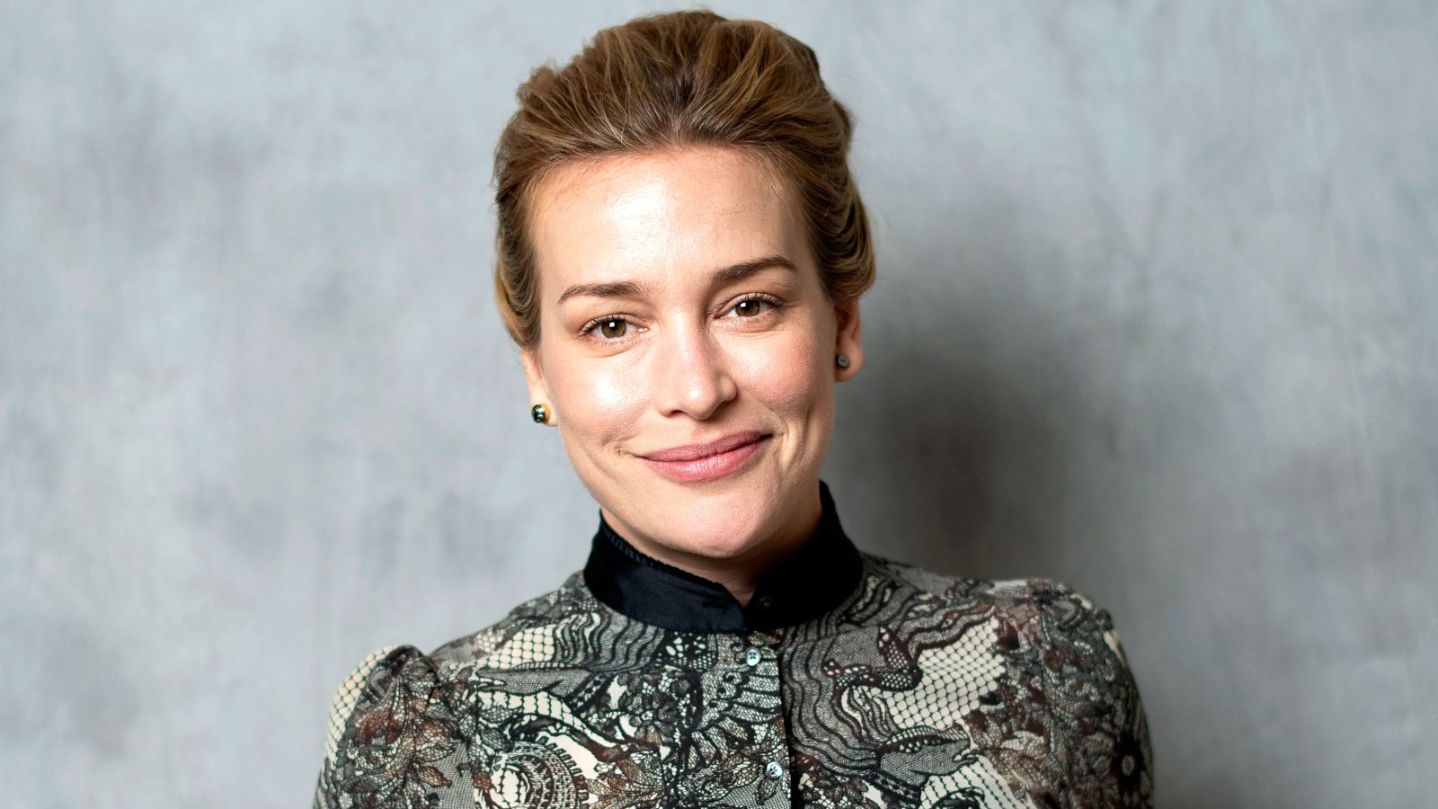 Piper Perabo Doesn’t Have Plans For Children After She ‘Hit the Jackpot’ With Her Stepdaughter