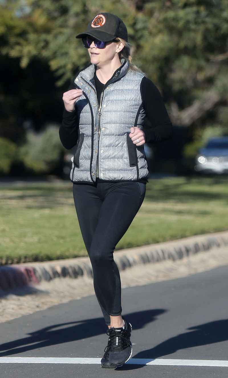 Reese Witherspoon Celebrity Joggers