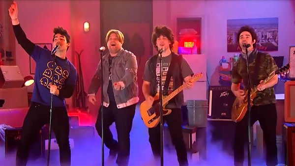 The Jonas Brothers Sing 2019 Parody of Their Song 'Year 3000'