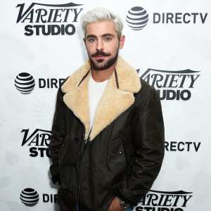 Zac Efron Dances Shirtless in -220 Degree Cryotherapy Chamber