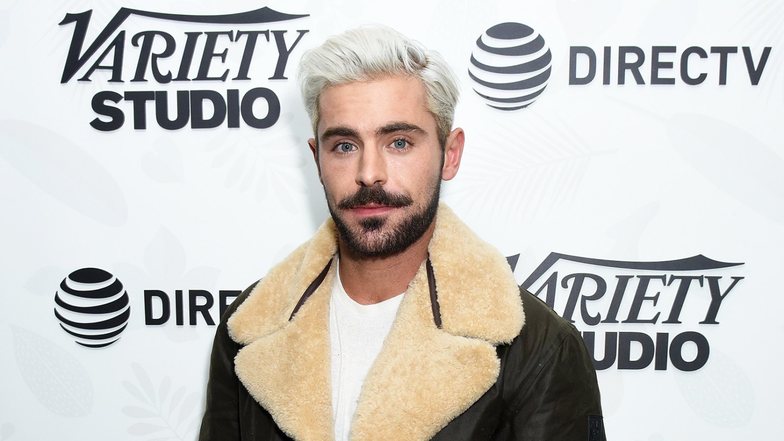 Zac Efron Dances Shirtless in -220 Degree Cryotherapy Chamber