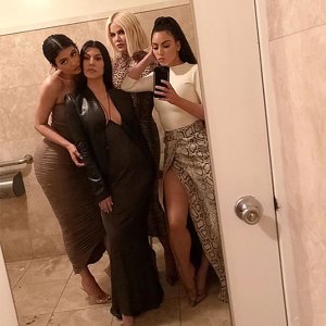 (From left to right) Kylie Jenner, Kourtney Kardashian, Khloe Kardashian and Kim Kardashian The Kardashian-Jenner Sisters Had the Sexiest Girls Night Out Because Of Course
