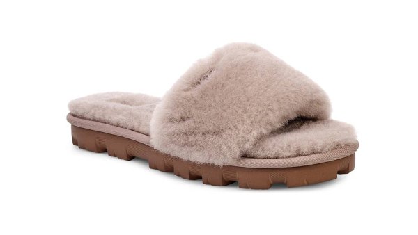 ugg-feat