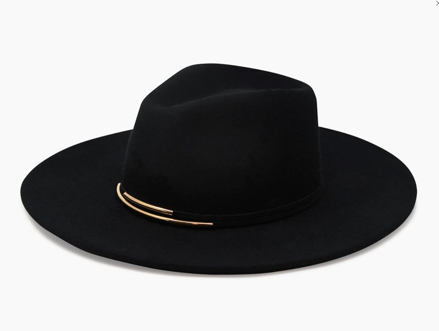 7 Black Panama Hats Inspired by Gigi Hadid¹s Œ90s Wedding Style