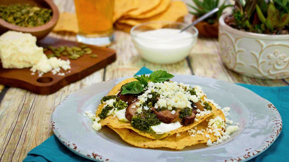 Aaron Sanchez&rsquo;s Wild Mushroom Tostada Recipe
