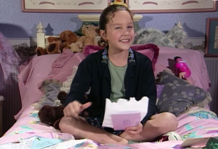 Amanda Bynes in The First “Ask Ashley” Ever All That