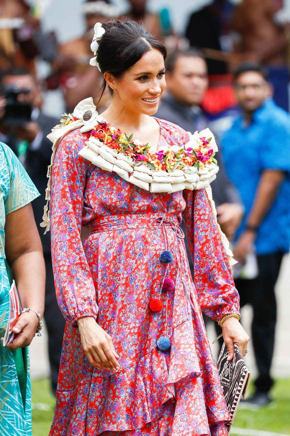 Duchess Meghan's Blue vs. Pink Maternity Looks