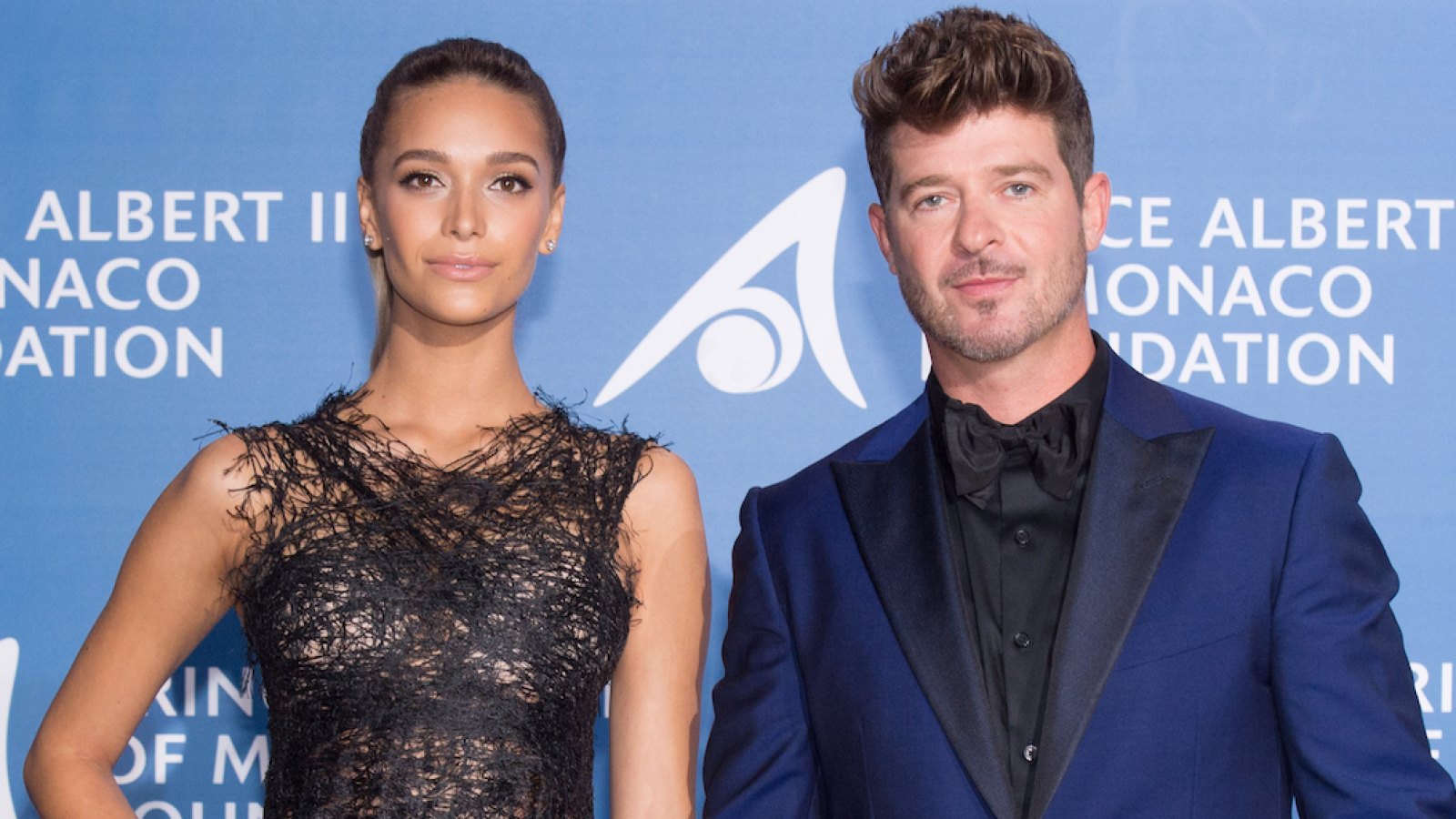 Robin Thicke’s Fiancee April Love Geary Responds to Video of Him and Khloe Kardashian Hugging