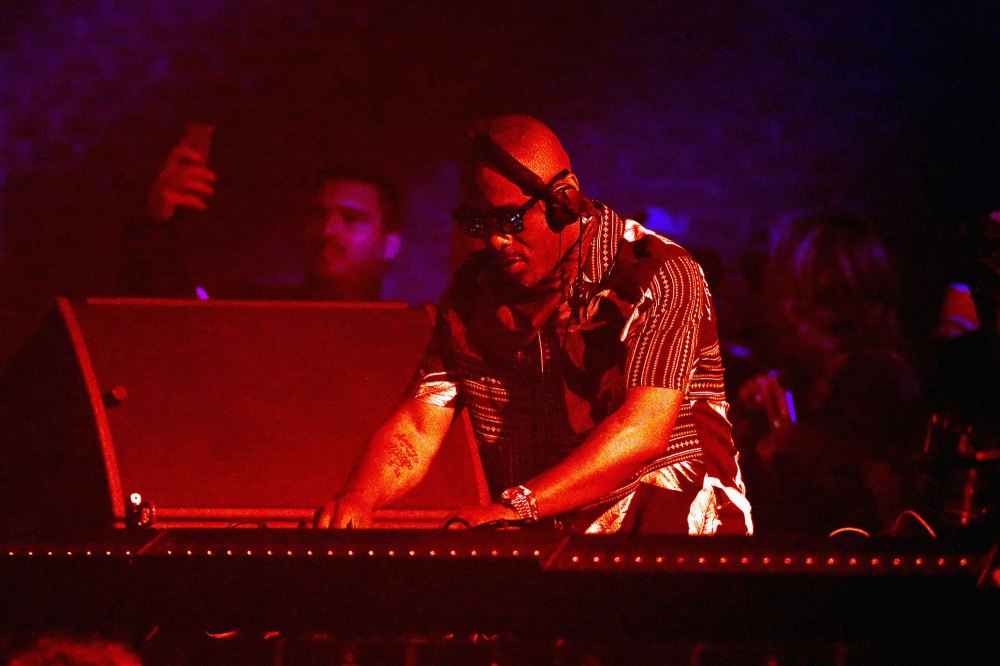 Idris Elba DJ Coachella