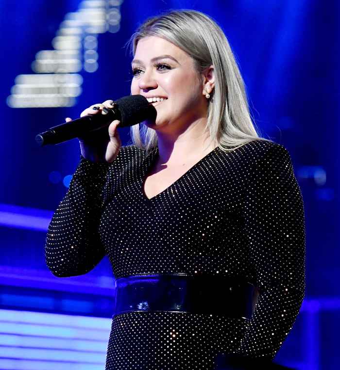 Kelly-Clarkson-Billboard-Music-Awards-2019