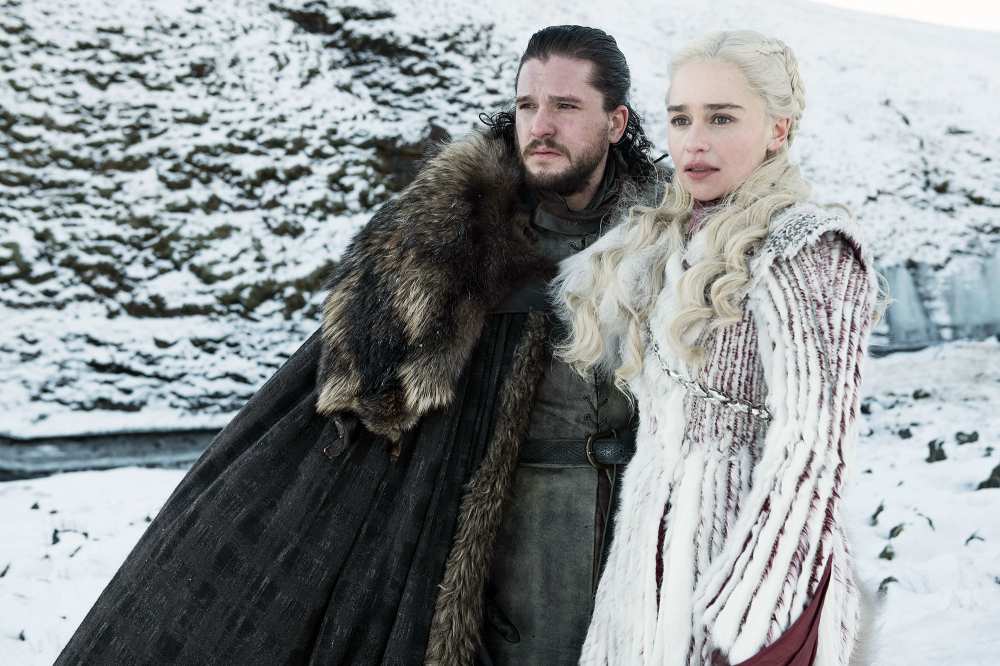 Game of Thrones Emilia Clarke Dresses as Jon Snow