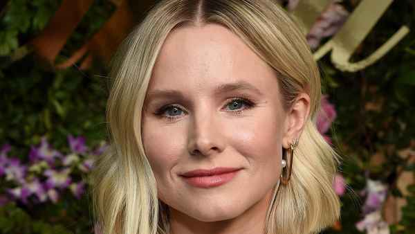 Kristen Bell's ‘Game of Thrones’ Viewing Party Shake Shack