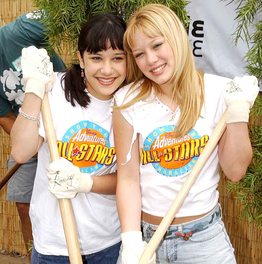 Lalaine-and-Hilary-Duff-Lizzie-McGuire