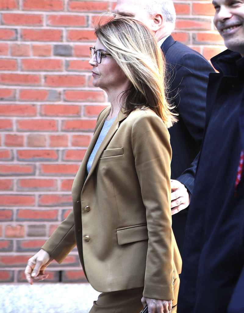 Lori Loughlin Appears in Federal Court Amid College Admissions Scandal