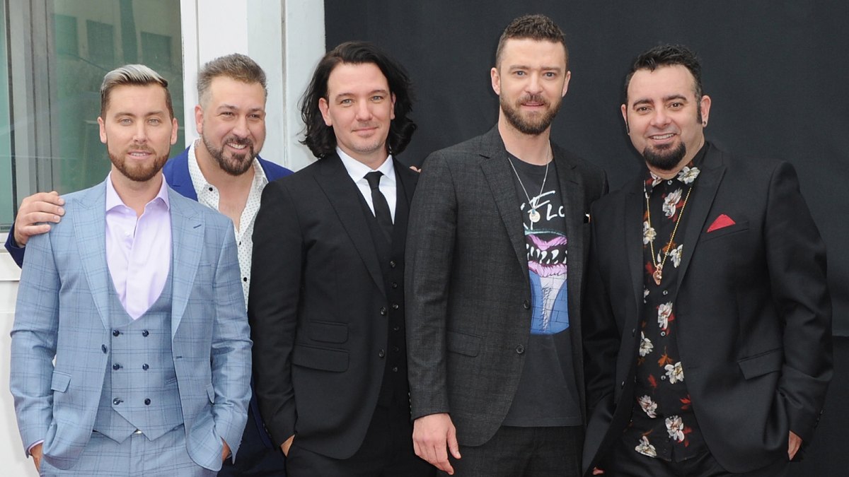 Justin Timberlake with NSYNC Members