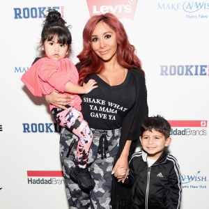 Nicole Snooki Polizzi Claps Back After Criticized For Using a Stroller at Disneyland I'm Not Losing My Offspring