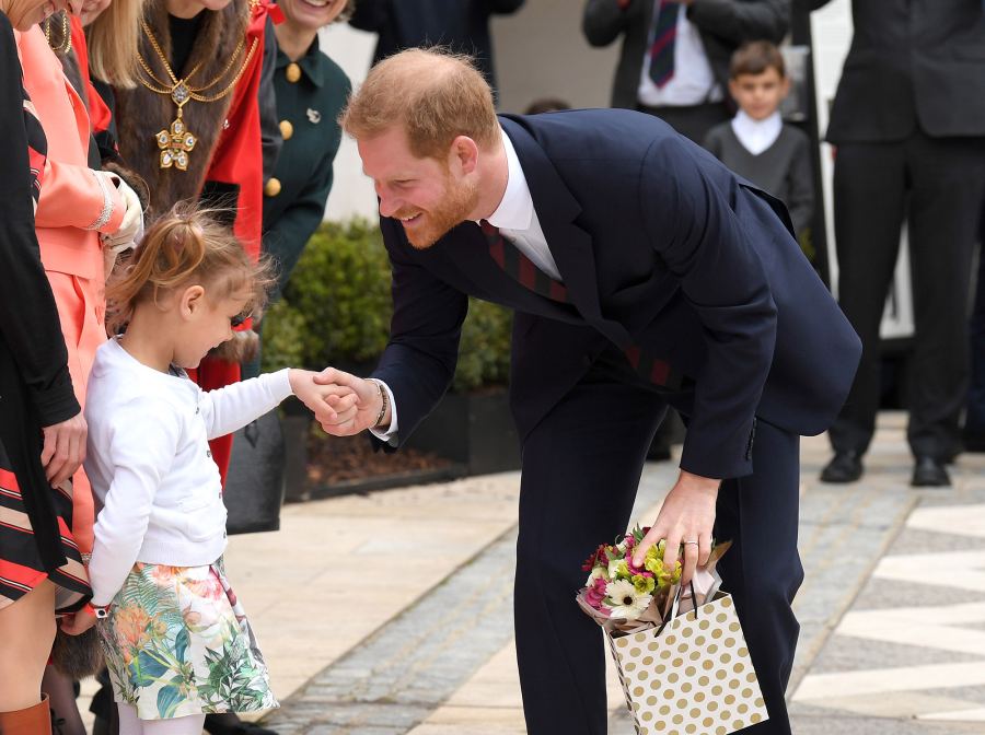 Prince Harry Attends Curry Lunch With Veterans, Says He's 'Very Excited' to Meet Baby Sussex