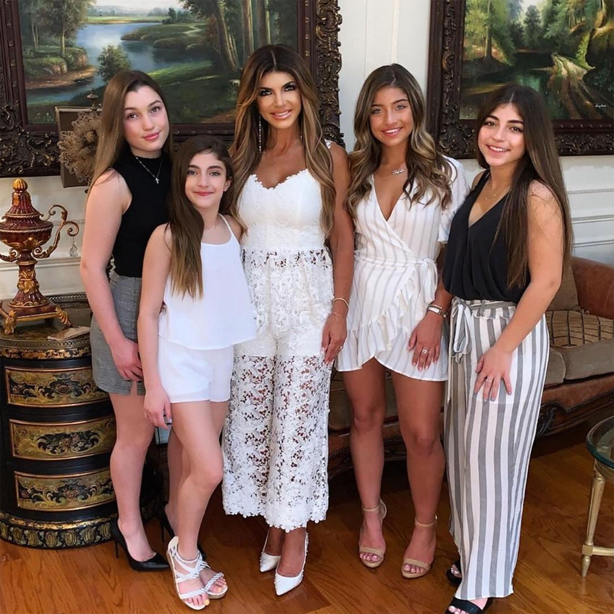 Teresa Giudice easter daughters