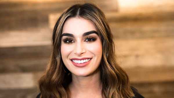 The Bachelor’s Ashley Iaconetti Admits the Thought of Pregnancy Is ‘Horrifying’