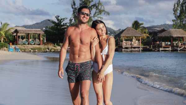 Val Chmerkovskiy Jenna Johnson Honeymoon