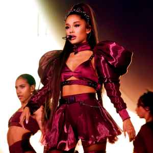 NASA Merch Ariana Grande coachella 2019
