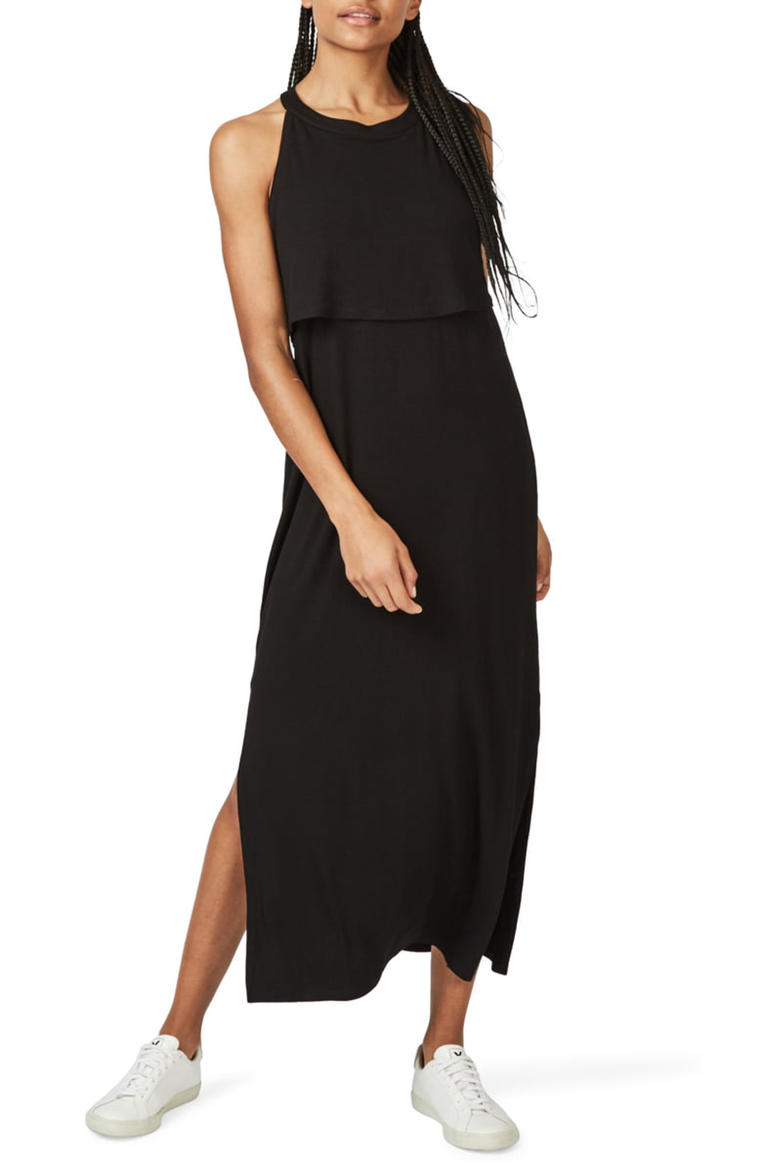 This Black Dress Masters the Art of Comfortable and Chic All at