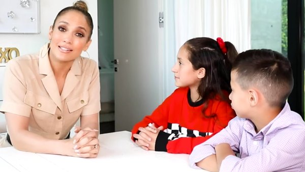 Jennifer Lopez Tells Twins How She Found Out She Was Pregnant