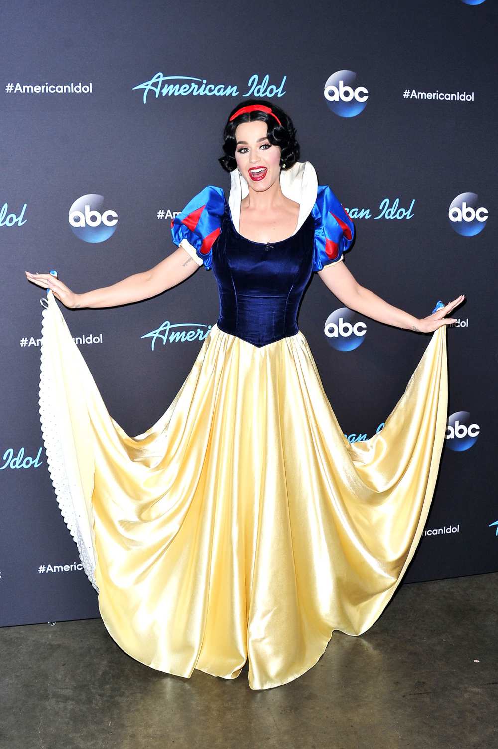 snow white Why Katy Perry Dressed Up as Ursula Instead of the Little Mermaid for Disney Night