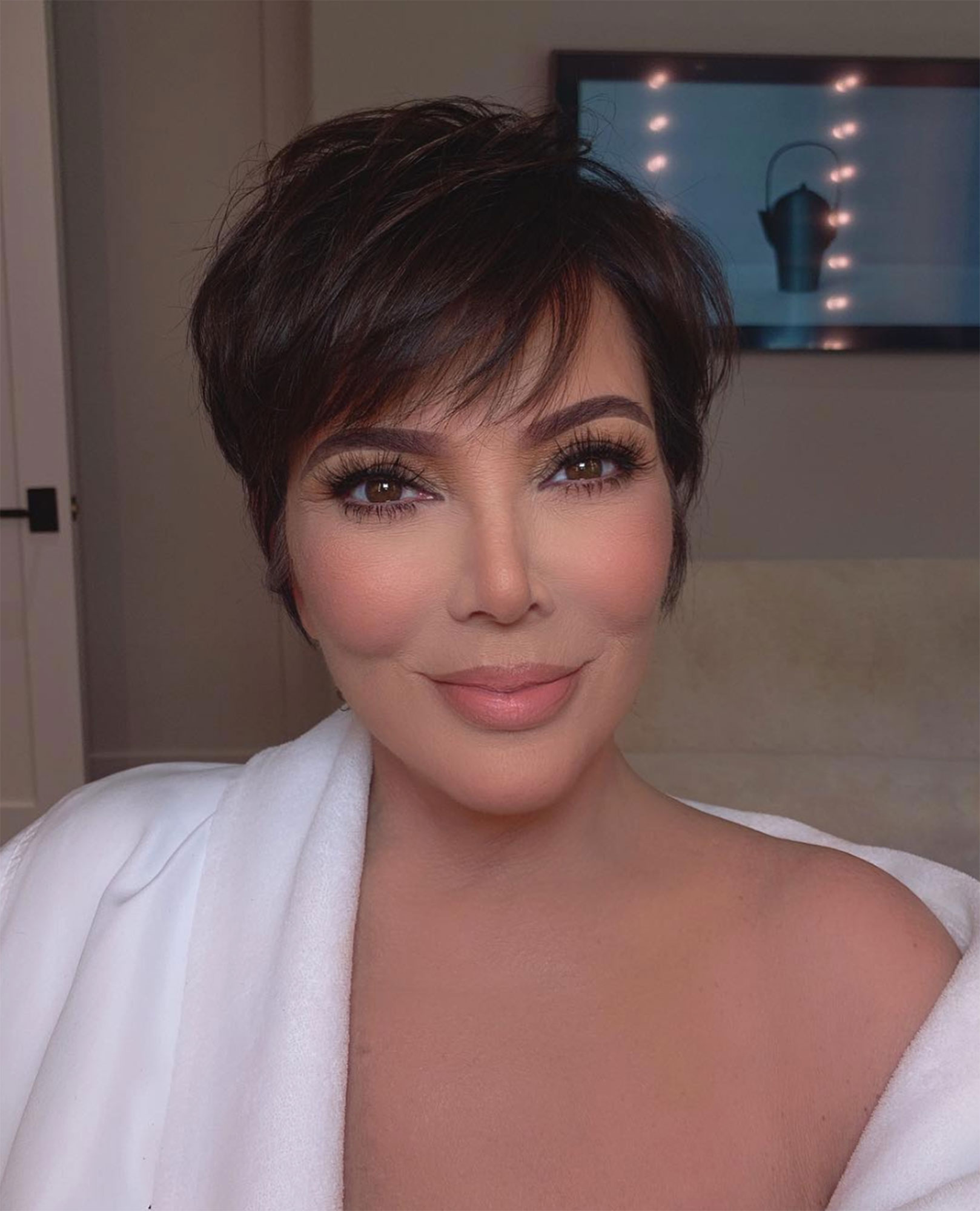 Kris Jenner's Makeup Trick Uses Two Kylie Powders: Details