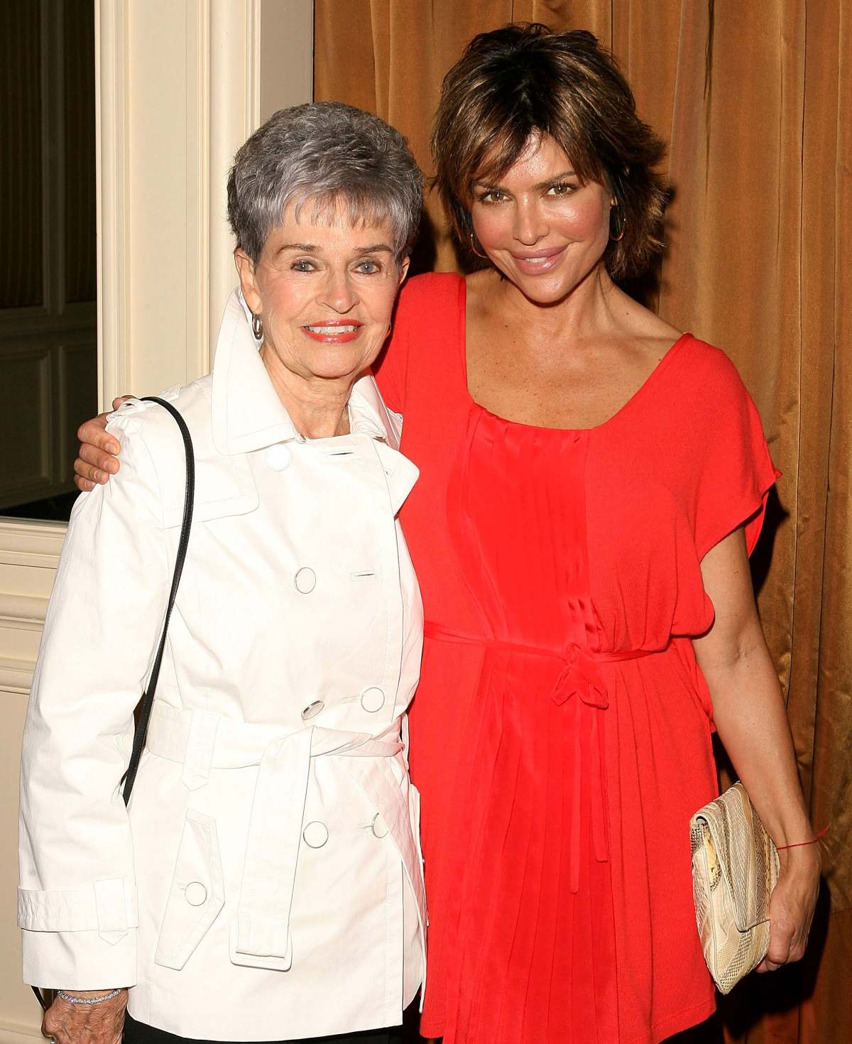 Lisa Rinna's Mom Lois Was Attacked by Serial Killer David Carpenter ...