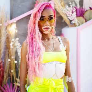Winnie Harlow Coachella Weekend 2 2019 pink hair
